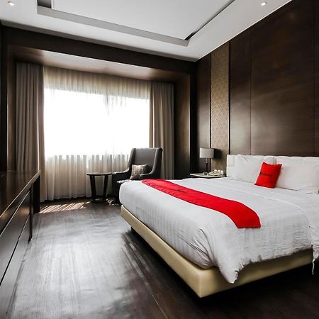 Reddoorz Premium @ Ciumbuleuit Atas Hotel Bandung Eksteriør billede