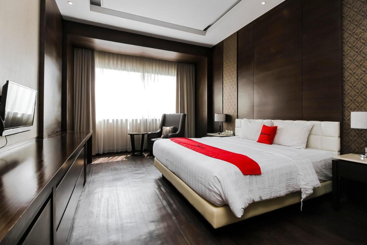 Reddoorz Premium @ Ciumbuleuit Atas Hotel Bandung Eksteriør billede